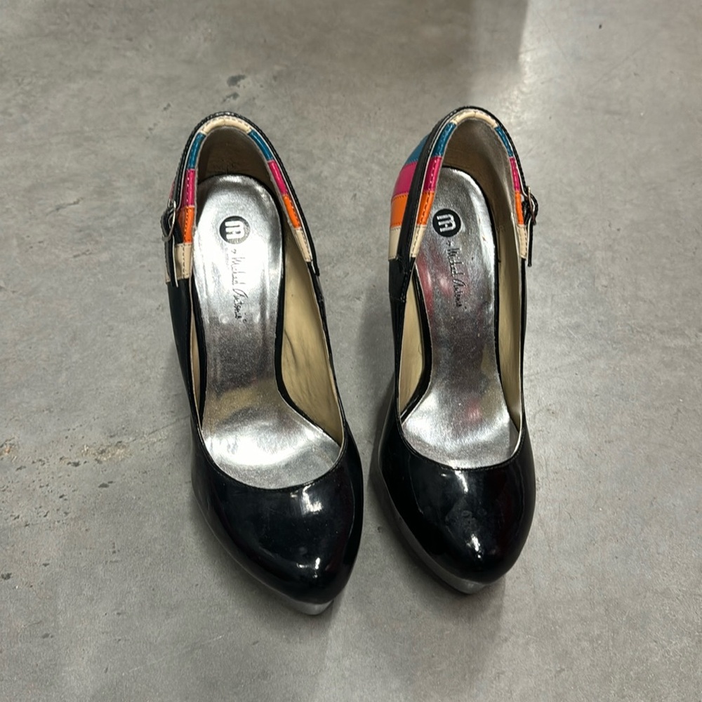 Micheal Antonio black buckle heels